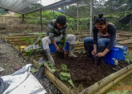 Un-Paso-Adelante-Step-Forward-Foundation-Ecuador-economic development 9